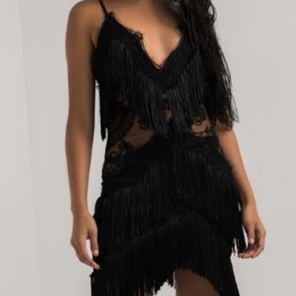 AKIRA FRINGE LACE BODYCON - Picture 2 of 5